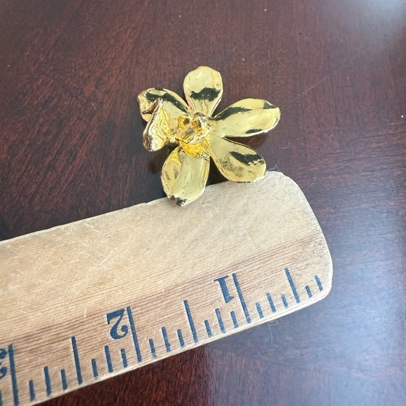 Vintage 22KGP Gold Plated Brooch - Picture 3 of 3